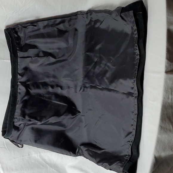 Révue Vintage 90s Black Suede Pencil Skirt Size 10 - Picture 11 of 12
